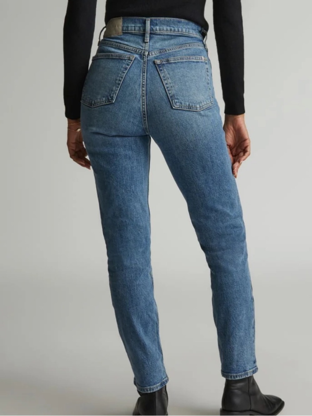 Everlane - Picture 2 of 7